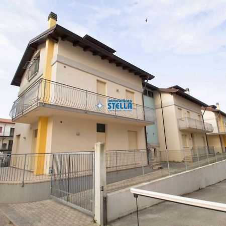 Condominio Carnelos Lido di Jesolo Exterior foto