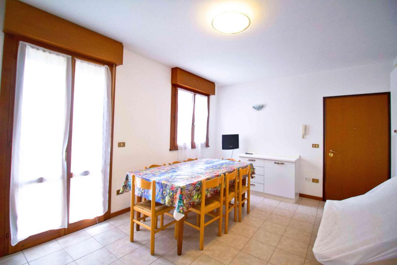 Condominio Carnelos Lido di Jesolo Exterior foto