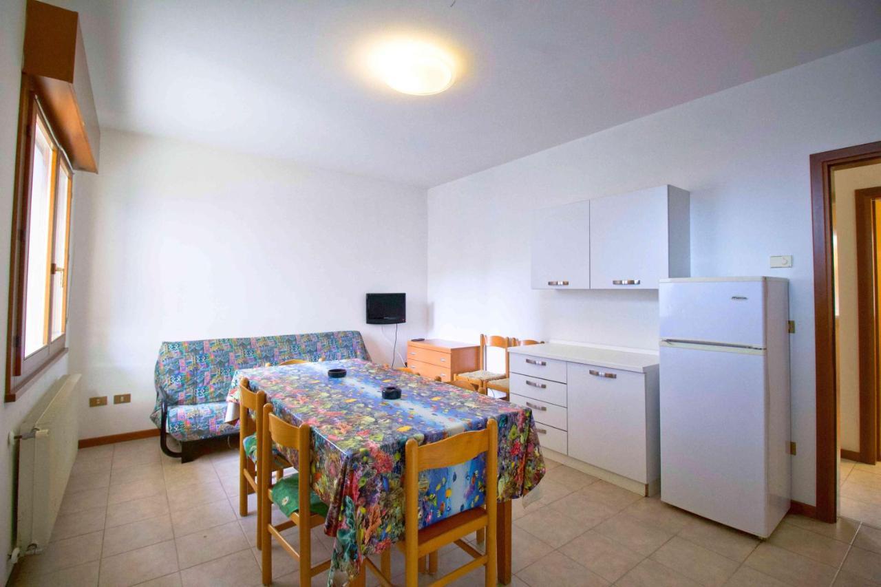 Condominio Carnelos Lido di Jesolo Exterior foto