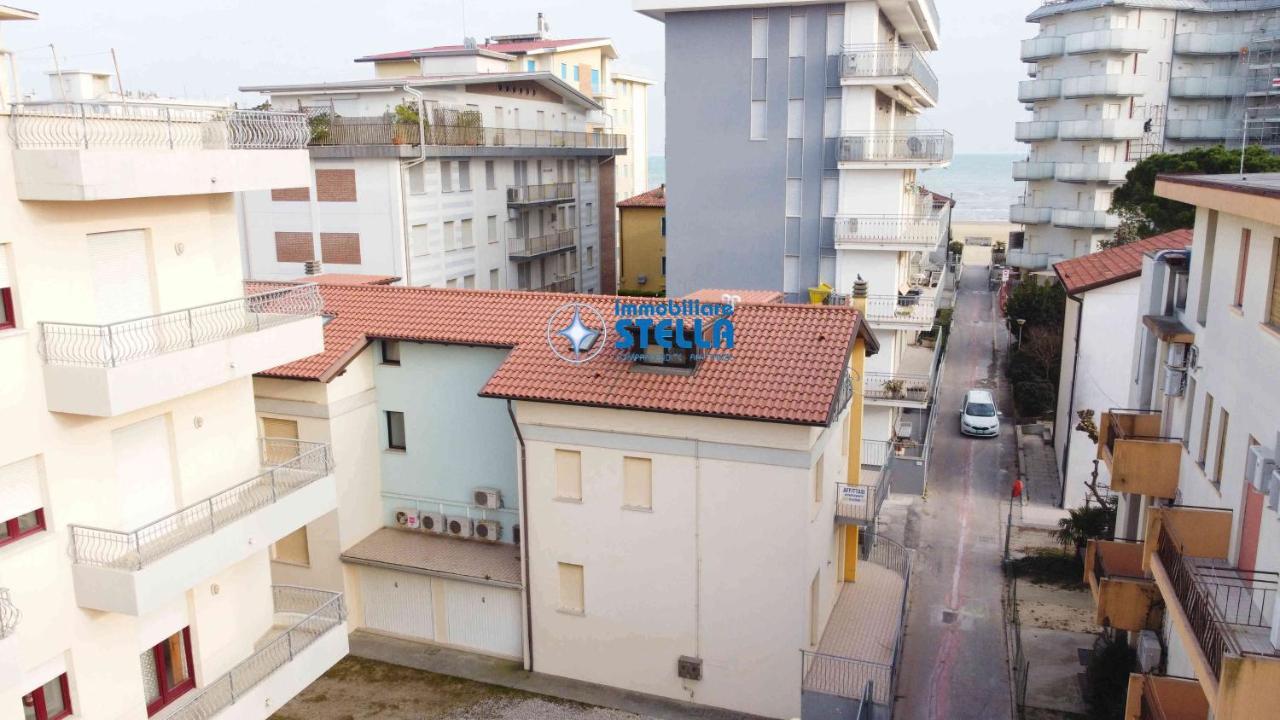 Condominio Carnelos Lido di Jesolo Exterior foto